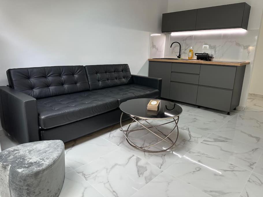 Cozy In Center Apartment Monte Carlo